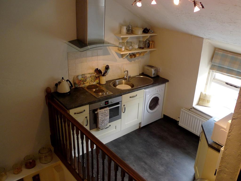 Burnthwaite Cottage Уиндермир Экстерьер фото